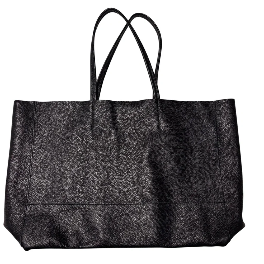 Adoratti Leather Carryall Tote Black Italian Leather NWOT Elegant Tote Bag - Picture 4 of 16